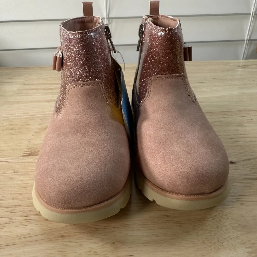 Munchkin Stride Rite Little Girl's Size 11M‎ Avalon Pink Glitter Side-Zip Boots